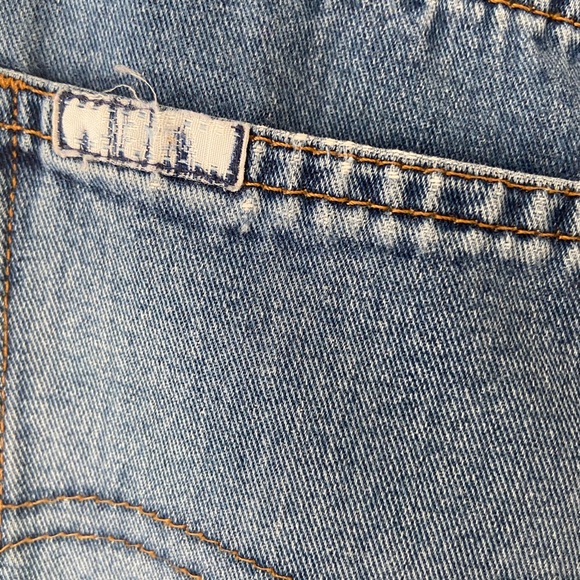 Donna Jeans Hight Rise Mom Jeans - Picture 7 of 15